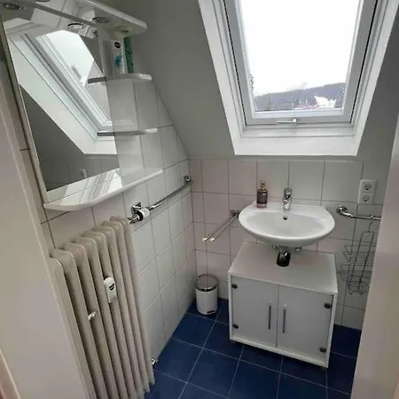 Schoene Maisonette-Ferienwohnung Fuer 2-5 Personen Schoenwald im Schwarzwald Exterior photo